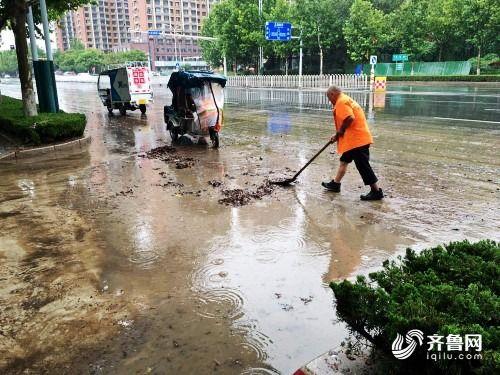 潍坊积水爆料事件最新,紧急救援行动中的城市考验  第2张 潍坊积水爆料事件最新,紧急救援行动中的城市考验  第2张